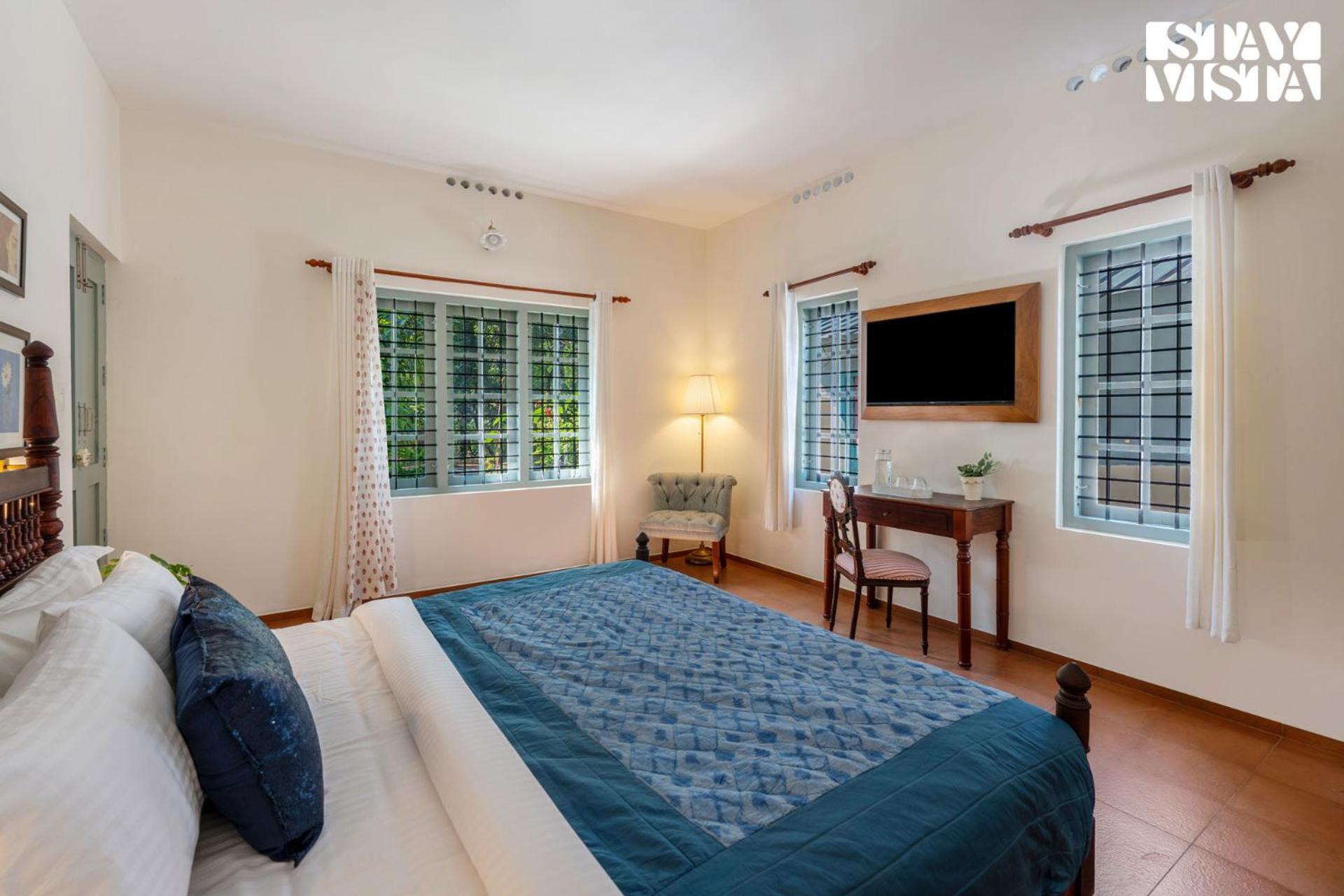 Stayvista At Catherine Cottage With Heater & Board Game Munnar Bagian luar foto