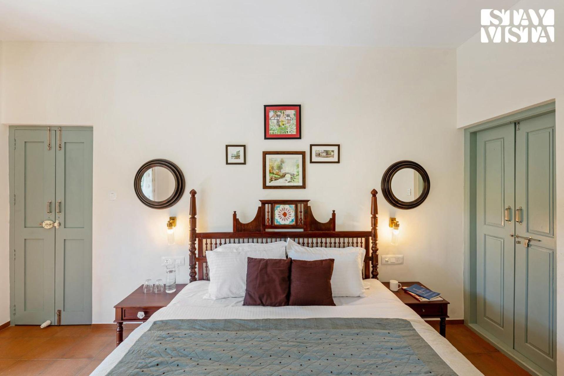 Stayvista At Catherine Cottage With Heater & Board Game Munnar Bagian luar foto
