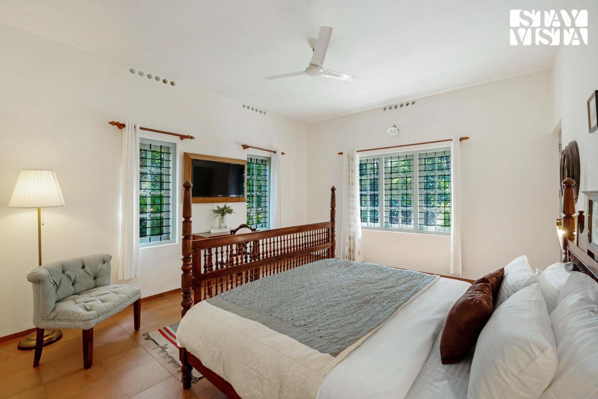 Stayvista At Catherine Cottage With Heater & Board Game Munnar Bagian luar foto